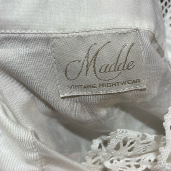 GORGEOUS NWOT Nightgown Victorian Style 100% Cotton Sz Med - Picture 2 of 7